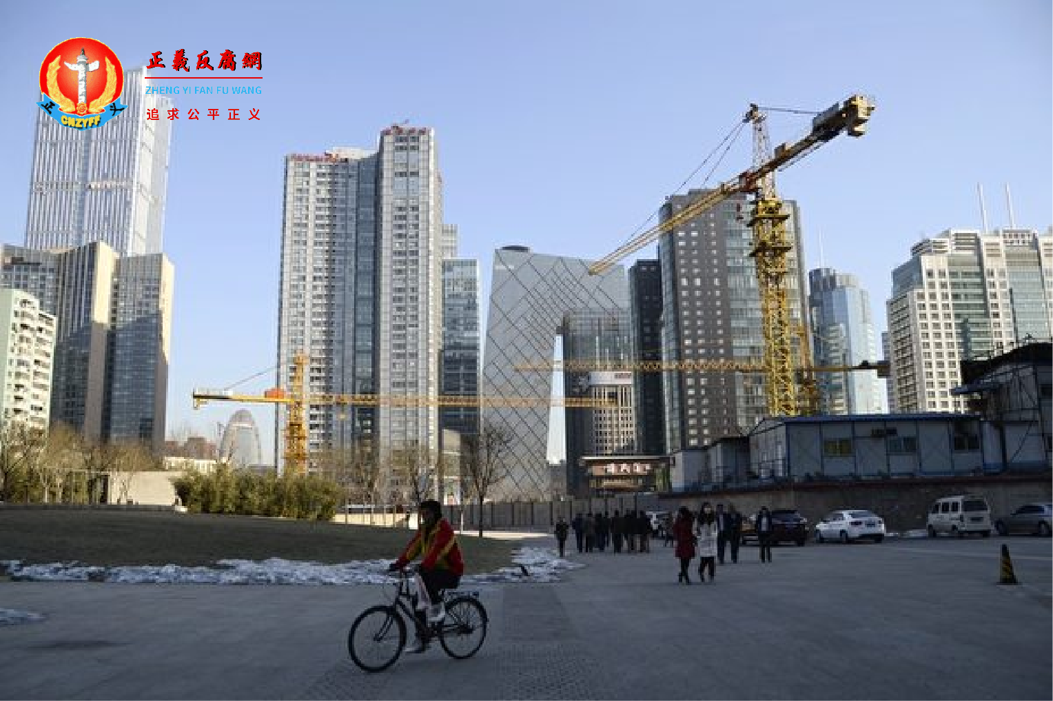 急需资金，房企因无照销售被罚款。图为资料照。.png