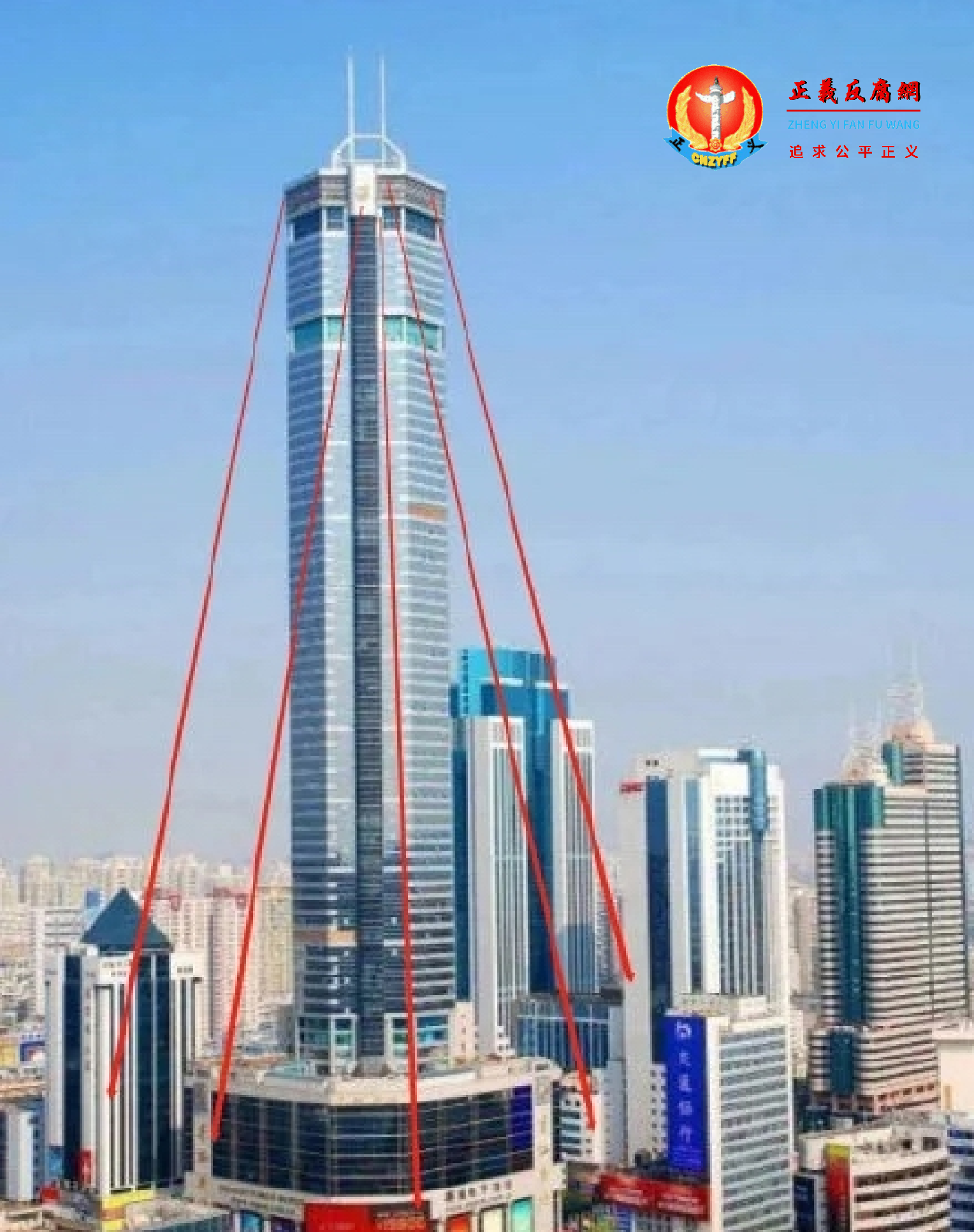 深圳地标性建筑“赛格大厦”连续3天发生摇晃，官方至今没有合理说明。.png